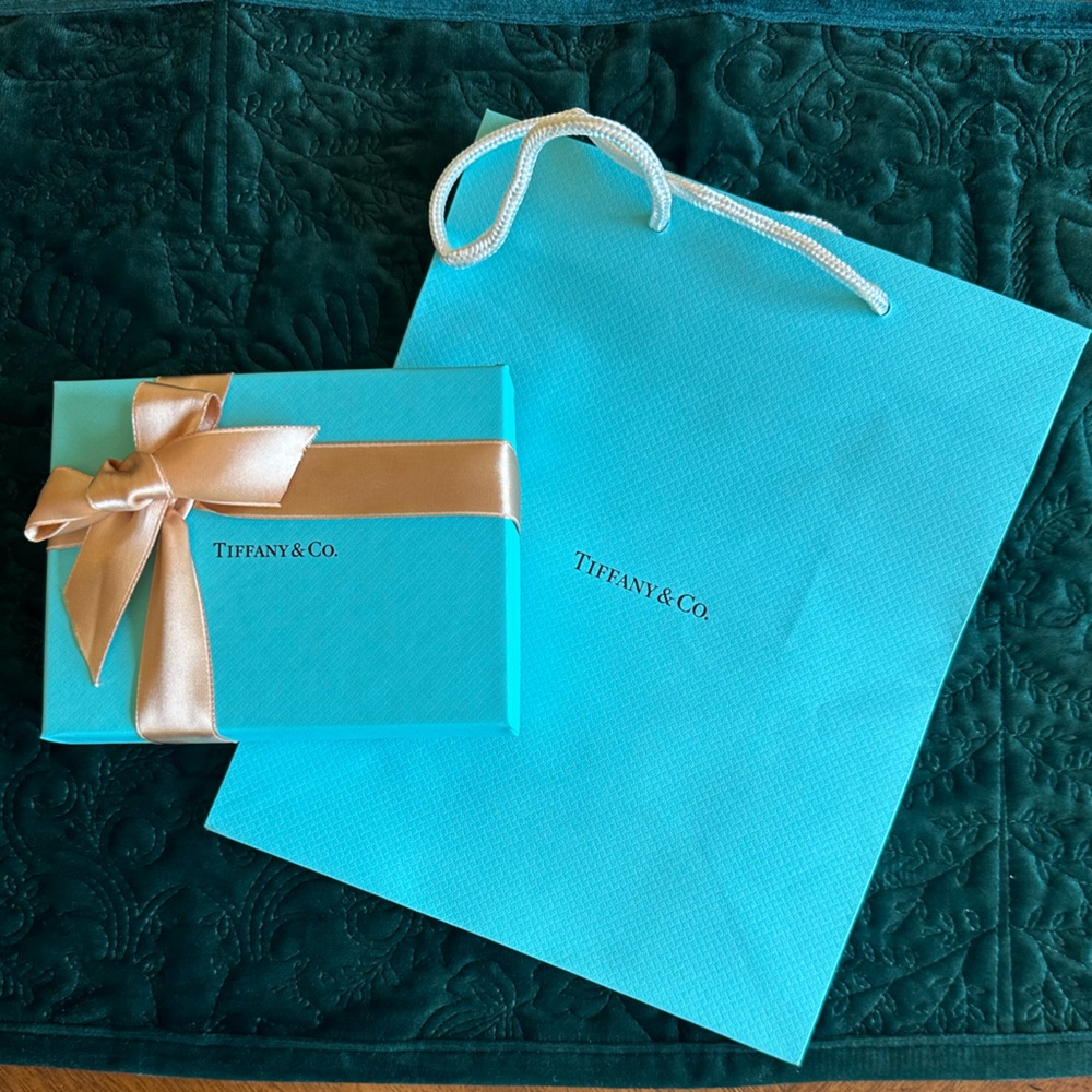 Authentic Tiffany paper box and bag with ribbon